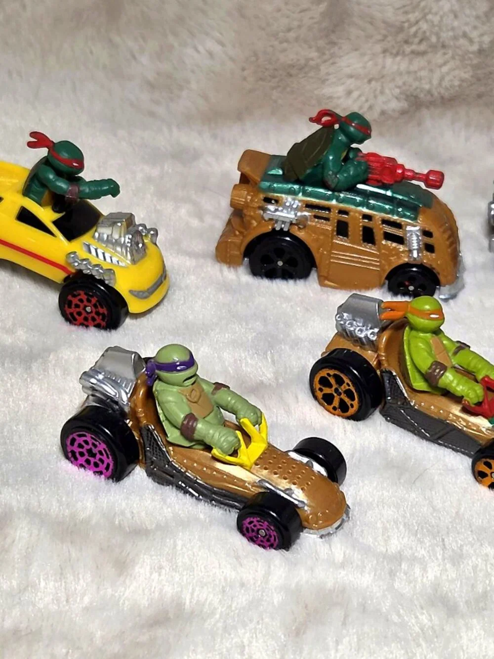 Lot of 7 Teenage Mutant Ninja Turtles T-Machines Diecast Cars 2014/2015 TMNT #C6